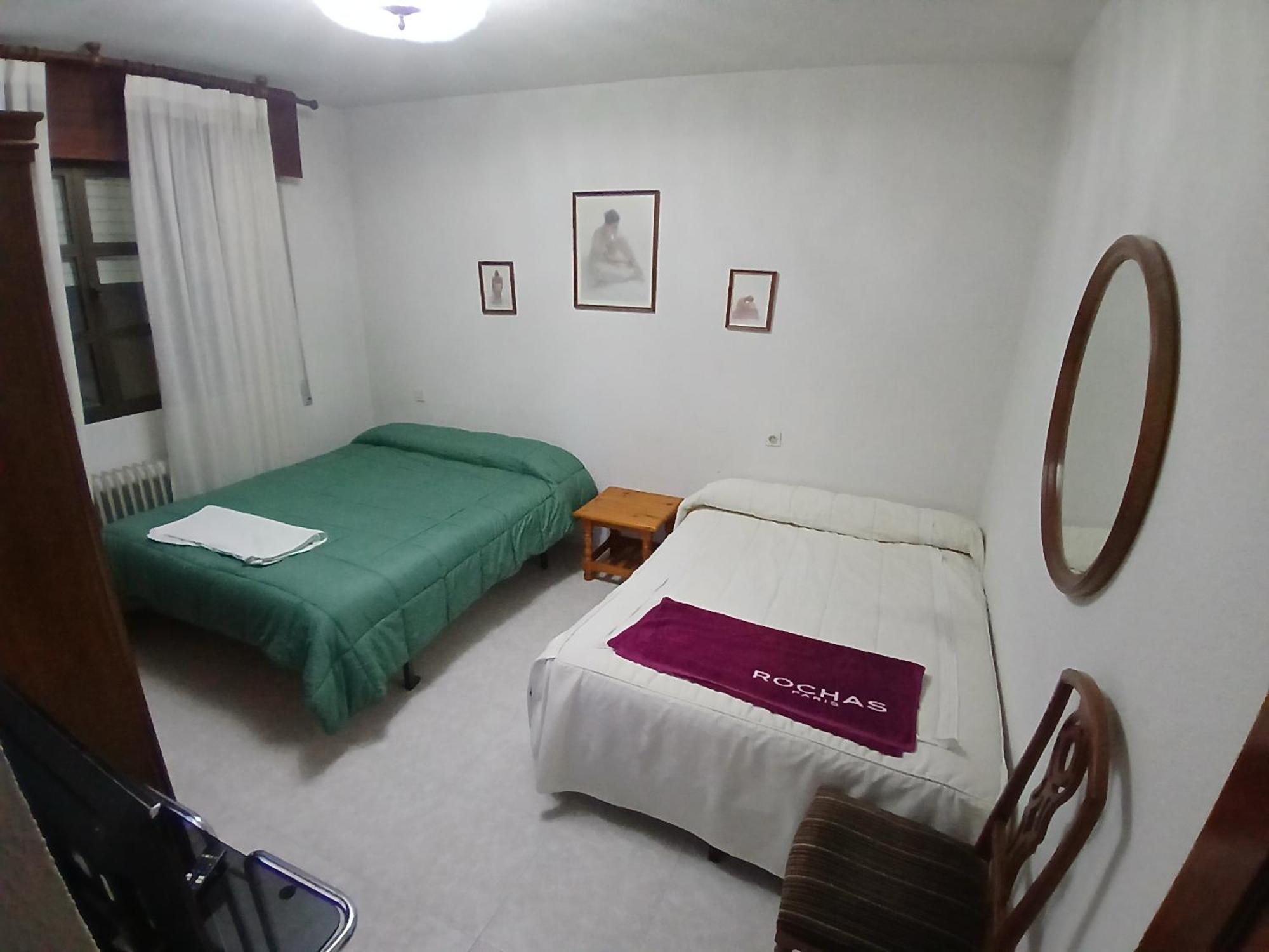Habitacion Privada Familiar Toledo Exterior photo